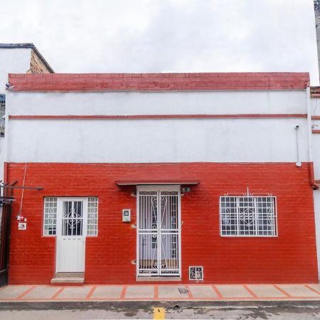 Ayenda Casa Alvarez Bogotá Exteriör bild